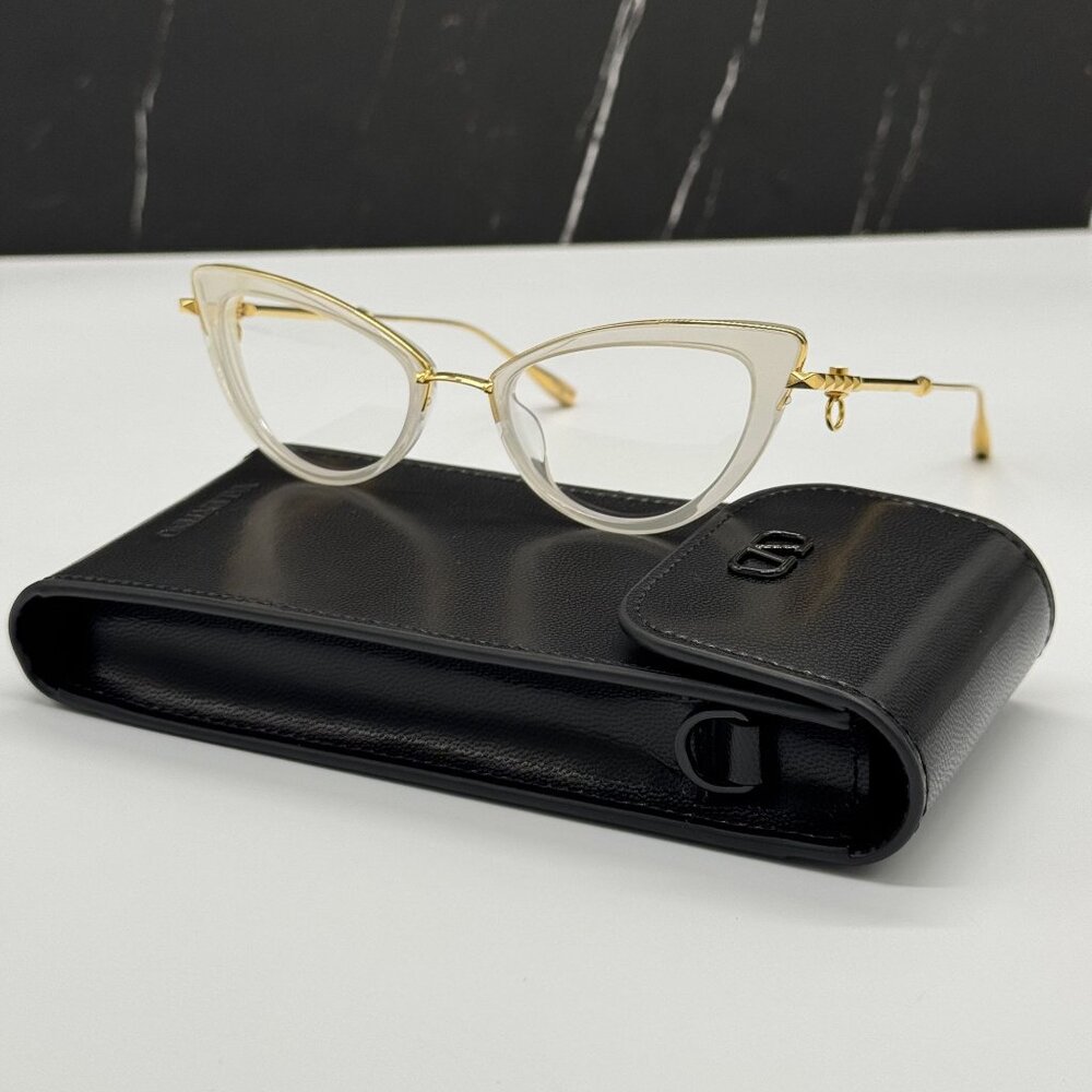 NEW VALENTINO V-DAYDREAM VLX-123C CAT EYE WOMEN GOLD/WHITE EYEGLASSES WITH CHAIN